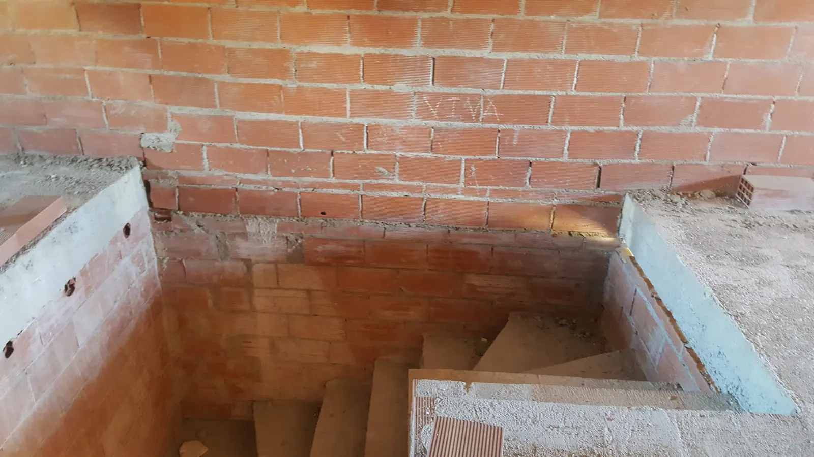 Adosado en construcción